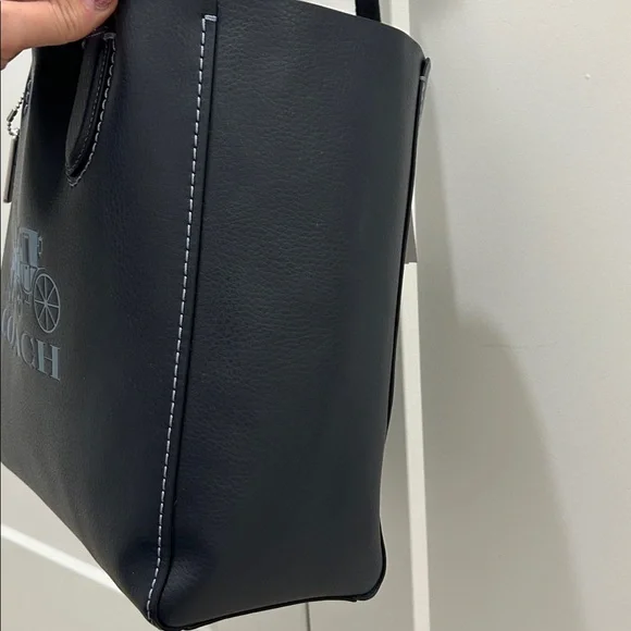 Coach (NWT) Derby Tote in Midnight Navy - Picture 8 of 13